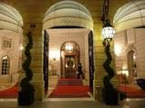 The Ritz Paris Grand Entrance